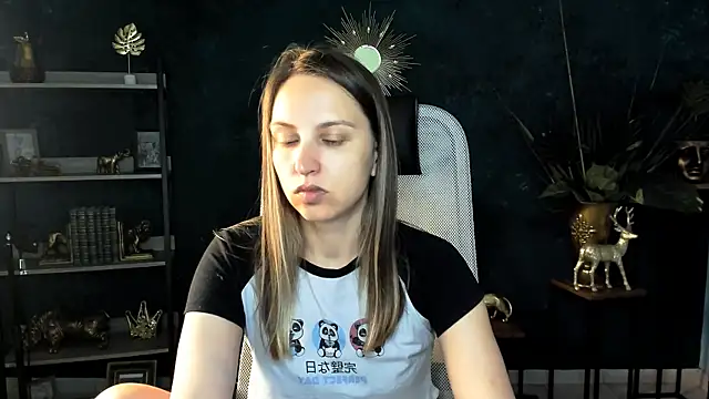 ErinWise online show from July 18, 8:29 am