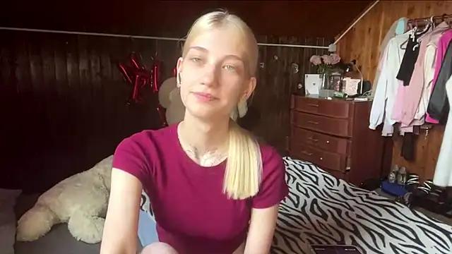 GlyndaMccannon online show from August 6, 8:27 am