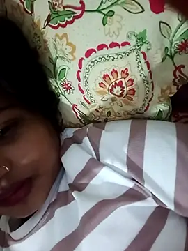 Snapshot of avii5 chatting on July 25, 7:33 pm avii5 online show from July 25, 7:33 pm
