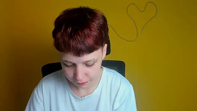 Snapshot of MissKetrin chatting on July 6, 5:04 am MissKetrin online show from July 6, 5:04 am