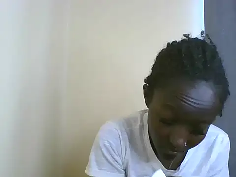Snapshot of Keilay chatting on July 28, 12:12 pm Keilay online show from July 28, 12:12 pm