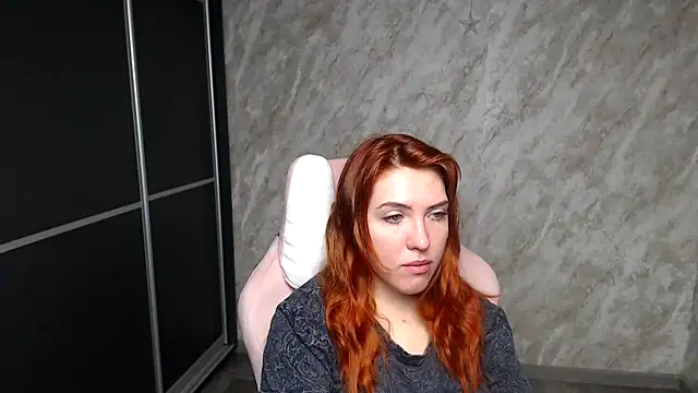 Reginasmilee online show from January 19, 12:58 am