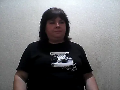 Snapshot of HannahAna39 chatting on June 29, 12:05 pm HannahAna39 online show from June 29, 12:05 pm