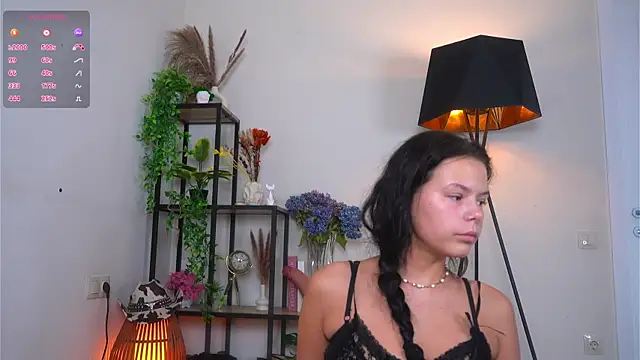 Snapshot of ObduliaBottini chatting on August 4, 4:04 am ObduliaBottini online show from August 4, 4:04 am