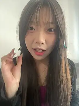 YY-1-1-1 online show from August 4, 7:22 am
