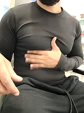 8inch hunk19 online show from June 28, 1:28 pm