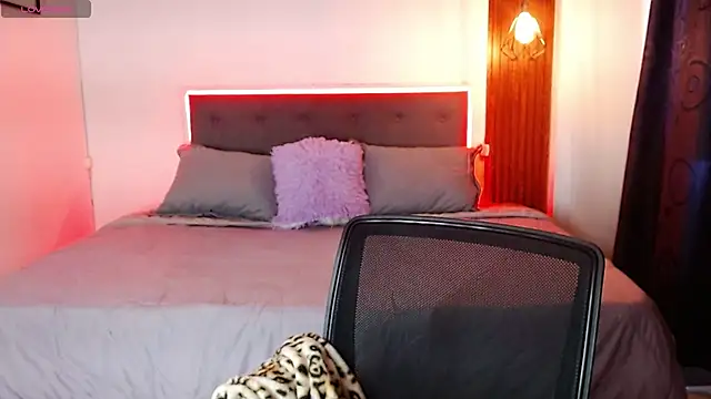 Lucy luu 98 online show from June 25, 2:10 pm