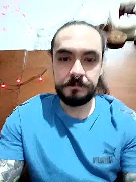 Snapshot of Redrum_ chatting on June 24, 11:26 pm Redrum online show from June 24, 11:26 pm