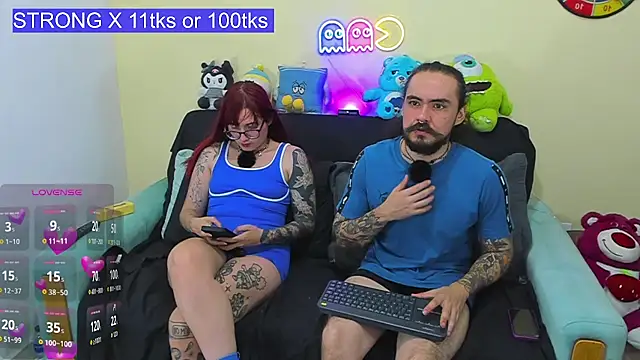 Snapshot of Redrum_ chatting on July 3, 8:04 pm Redrum online show from July 3, 8:04 pm