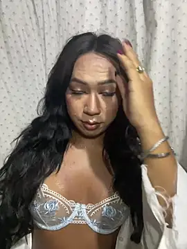 Snapshot of Bella69sc chatting on July 2, 12:33 pm Bella69sc online show from July 2, 12:33 pm