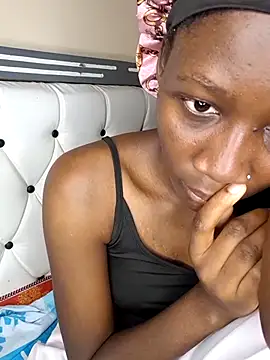 pookiezuu online show from July 5, 8:38 pm