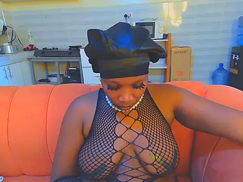 Snapshot of LolaAdriana chatting on July 7, 4:26 am LolaAdriana online show from July 7, 4:26 am