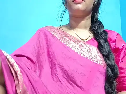 Snapshot of Adhiti_1 chatting on July 14, 5:40 pm Adhiti 1 online show from July 14, 5:40 pm