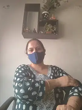 lustyrani online show from June 26, 9:57 am