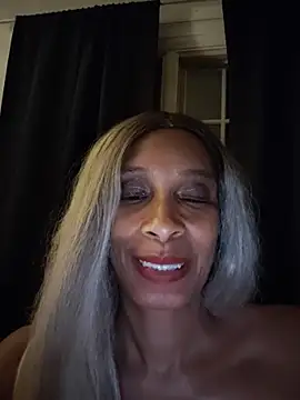 DulceThiccc online show from August 9, 2:46 am