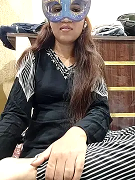 Wet  Pussy 1 online show from June 26, 5:50 pm
