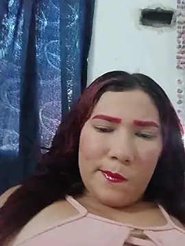 monaXX online show from July 24, 7:45 pm
