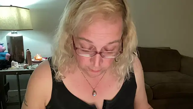 silverbanger3 online show from March 13, 4:41 am