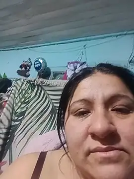 juguetina online show from July 13, 4:04 am