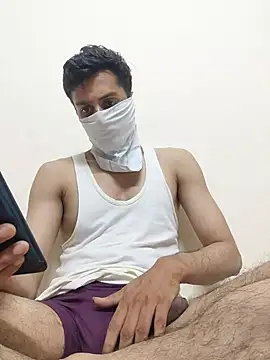 Snapshot of Yoursexy_boy21 chatting on July 3, 5:52 pm Yoursexy boy21 online show from July 3, 5:52 pm
