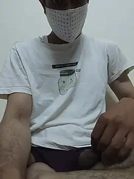 Snapshot of Yoursexy_boy21 chatting on July 7, 5:50 pm Yoursexy boy21 online show from July 7, 5:50 pm