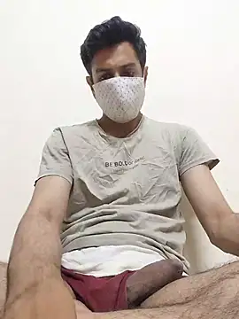 Snapshot of Yoursexy_boy21 chatting on July 16, 5:41 pm Yoursexy boy21 online show from July 16, 5:41 pm