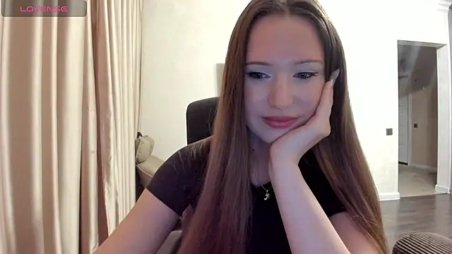 Snapshot of Malikaa11 chatting on July 1, 8:52 pm Malikaa11 online show from July 1, 8:52 pm