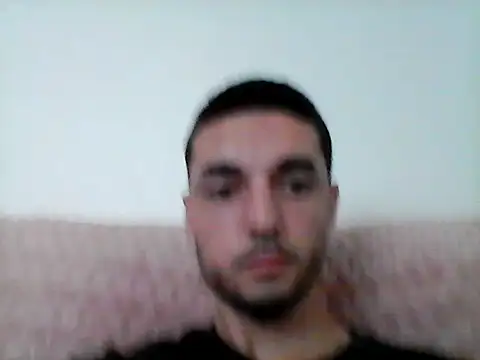 Snapshot of Mikl360 chatting on July 4, 7:25 am Mikl360 online show from July 4, 7:25 am