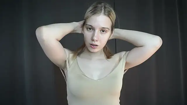 ElaineBerum online show from July 23, 11:08 am