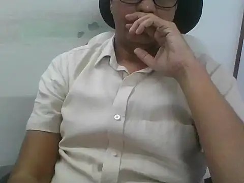 adiasianco online show from July 15, 7:13 am