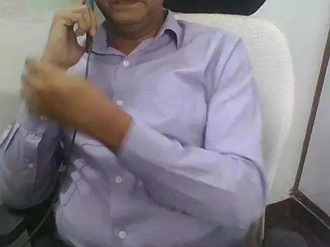 adiasianco online show from July 27, 1:07 pm