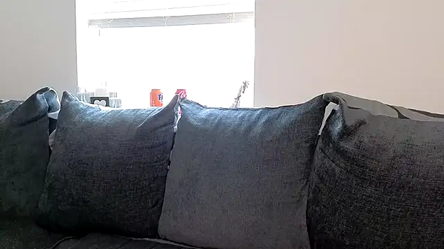 gabriellawynters online show from July 23, 11:30 am