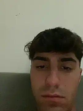 alessio2026xx online show from July 1, 1:24 pm