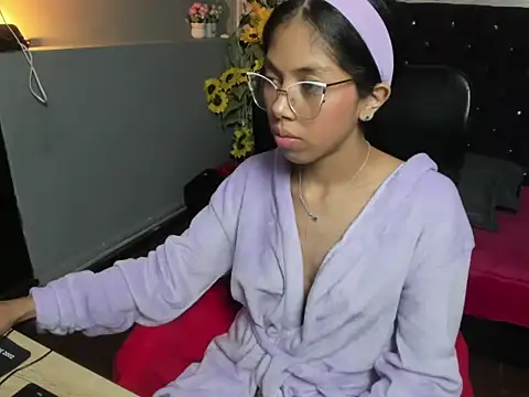 MelanieRousse online show from July 3, 2:18 am