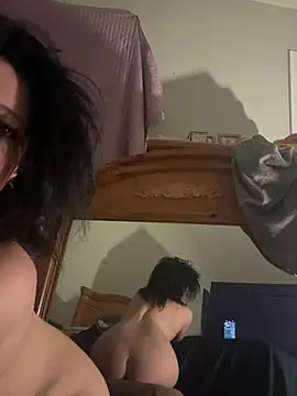 Snapshot of paulina99 chatting on July 28, 9:59 am paulina99 online show from July 28, 9:59 am