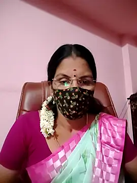 tamil peenqueen online show from July 11, 5:26 pm