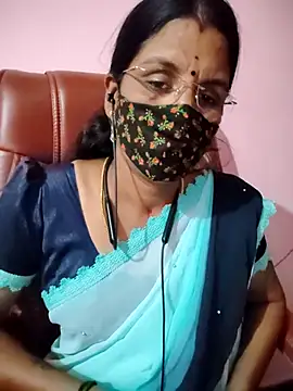 tamil peenqueen online show from July 12, 5:04 pm