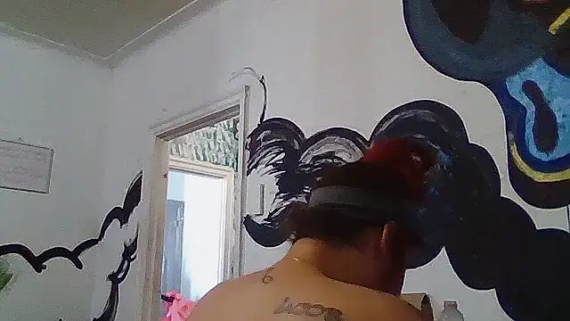 Snapshot of imisamoore69 chatting on November 1, 3:03 pm imisamoore69 online show from November 1, 3:03 pm