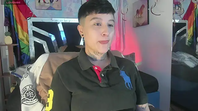 Snapshot of abby_thompson____ chatting on July 7, 2:03 am abby thompson online show from July 7, 2:03 am