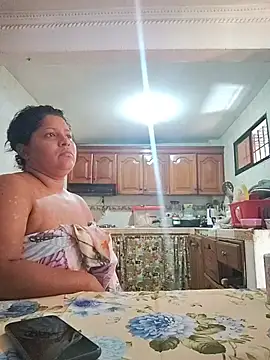 amyiber online show from July 14, 3:40 pm