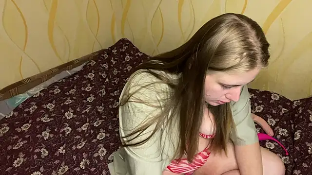 alina bels online show from July 4, 7:53 pm