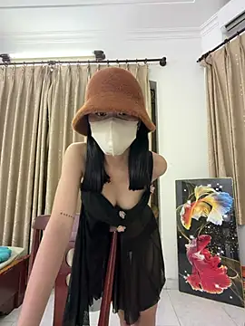 xiaoqiaoyy online show from July 12, 4:53 pm