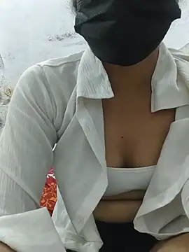 taniyalove online show from July 15, 11:26 am