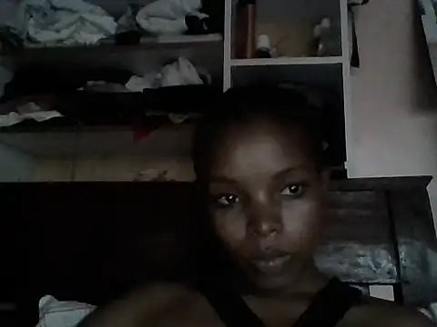 sweeriechocho online show from August 2, 12:58 pm