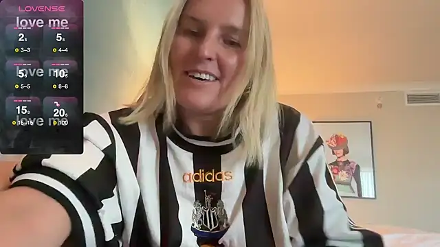 Spicy-Peach online show from July 16, 2:12 pm