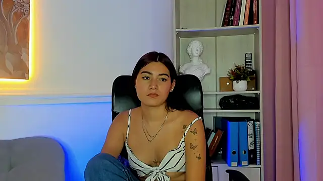 vesper rae online show from July 9, 6:01 pm