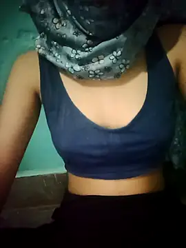 Miss8899 online show from July 17, 6:46 pm