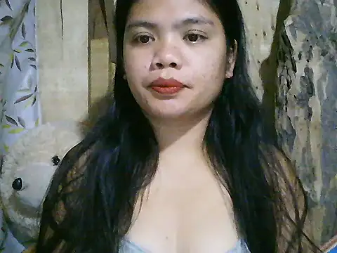 Snapshot of HornyAsian4you chatting on July 8, 1:37 pm HornyAsian4you online show from July 8, 1:37 pm