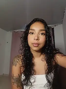 Molly00  online show from July 9, 10:36 pm