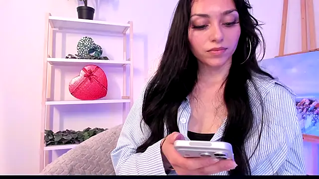 Snapshot of Kitty_Prettyy chatting on July 10, 7:23 am Kitty Prettyy online show from July 10, 7:23 am